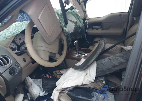 2005 Ford F-150 Lariat/Xlt from USA, damaged, VIN 1FTPW12565FA50093